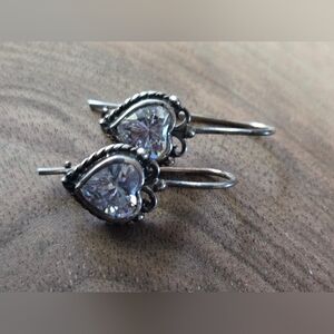 NEW💫Sterling Silver Crystal Heart Earrings